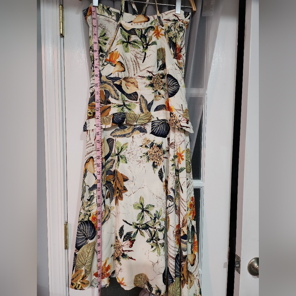 128. 2 pieces flowy halter and maxi skirt